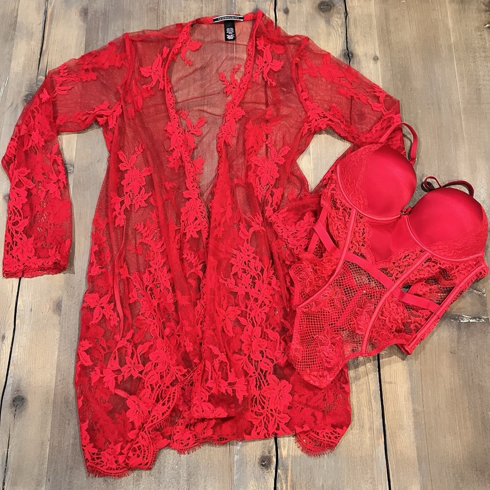 Victoria's Secret Red Lace Teddy Lingerie Bodysuit And Kimono Romantic Small